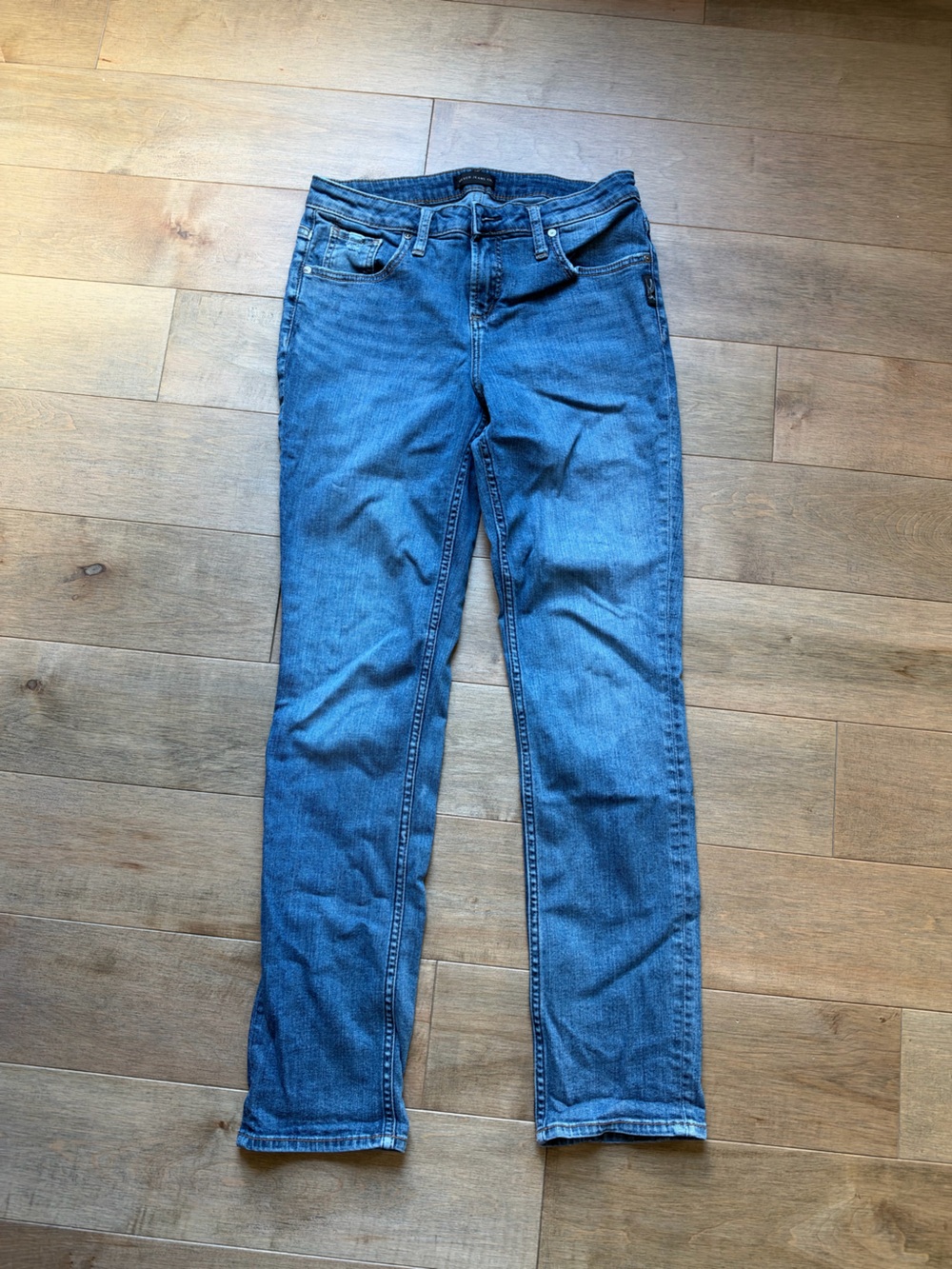 Silver Jeans Women's Beau Straight-Leg Denim in Medium Blue